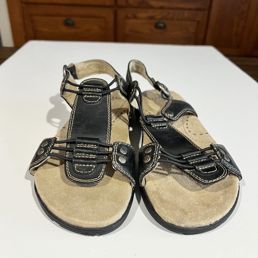 Eastland String Along Black Sandals